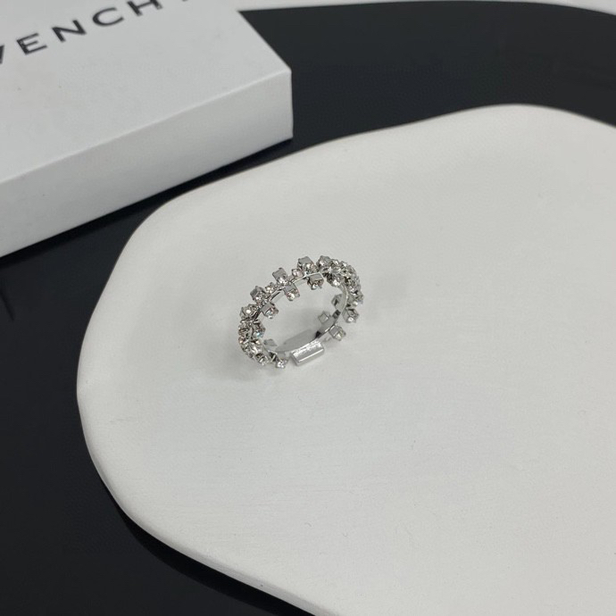 Givenchy ring 06yxh02